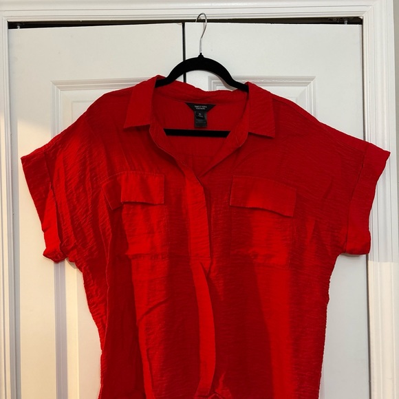Simply Vera Vera Wang Tops - Simply Vera Vera Wang Red Short-Sleeve Blouse